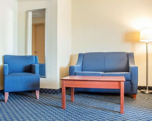 Comfort Inn & Suites Rochester Niagara Falls image 23