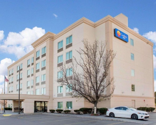 Comfort Inn & Suites Rochester Niagara Falls image 24